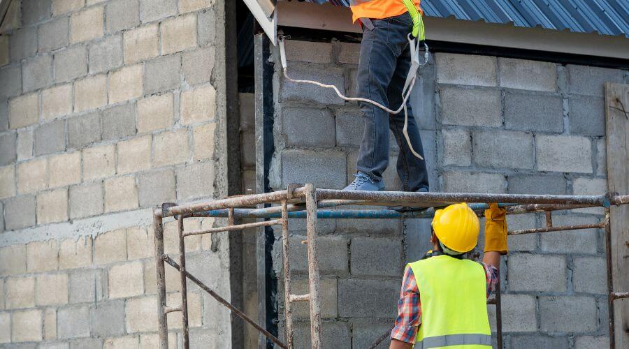 Expert top industrial roofings services in Newcomb, NM